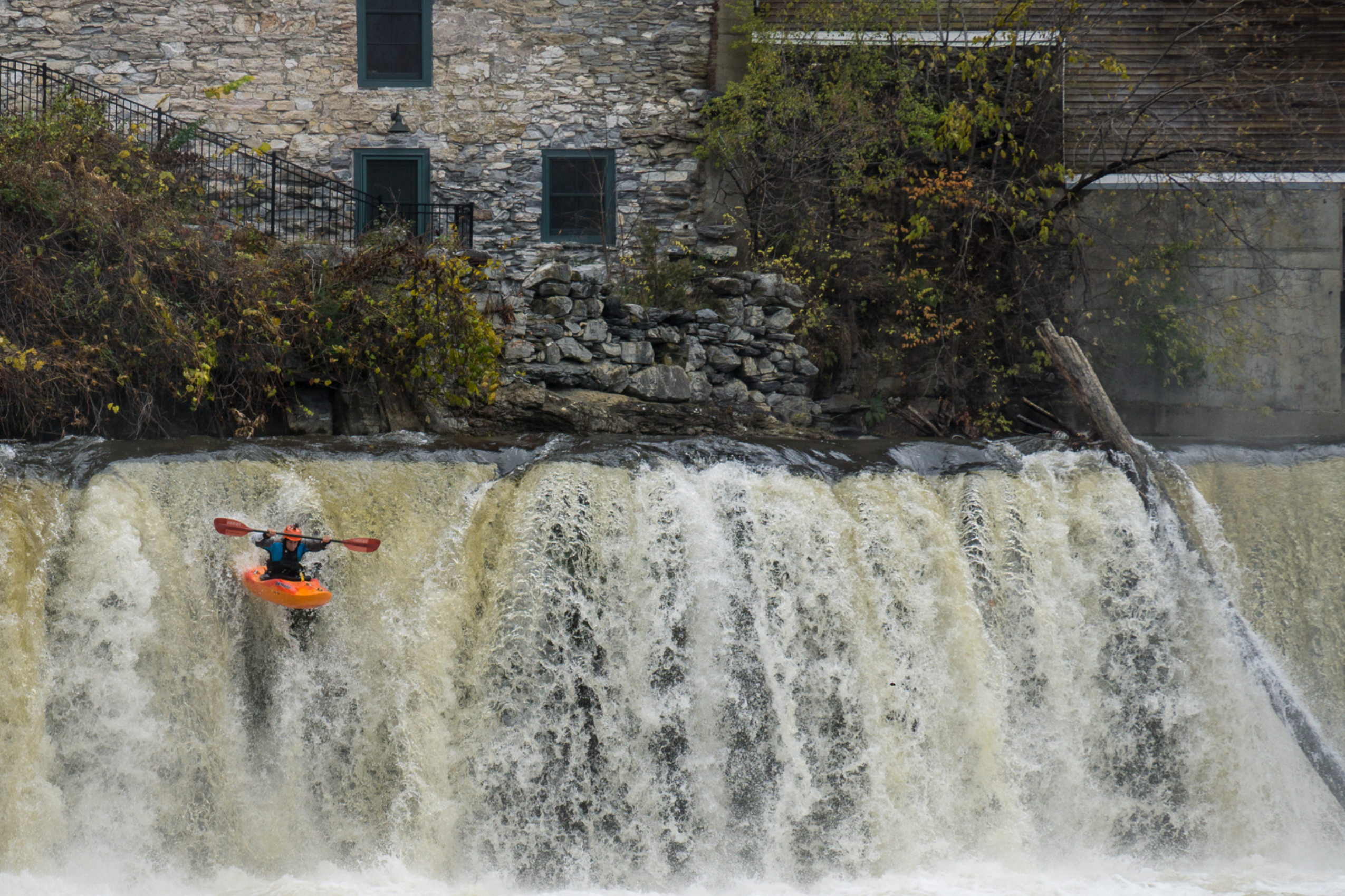 Fall Paddling Gates of Lodore