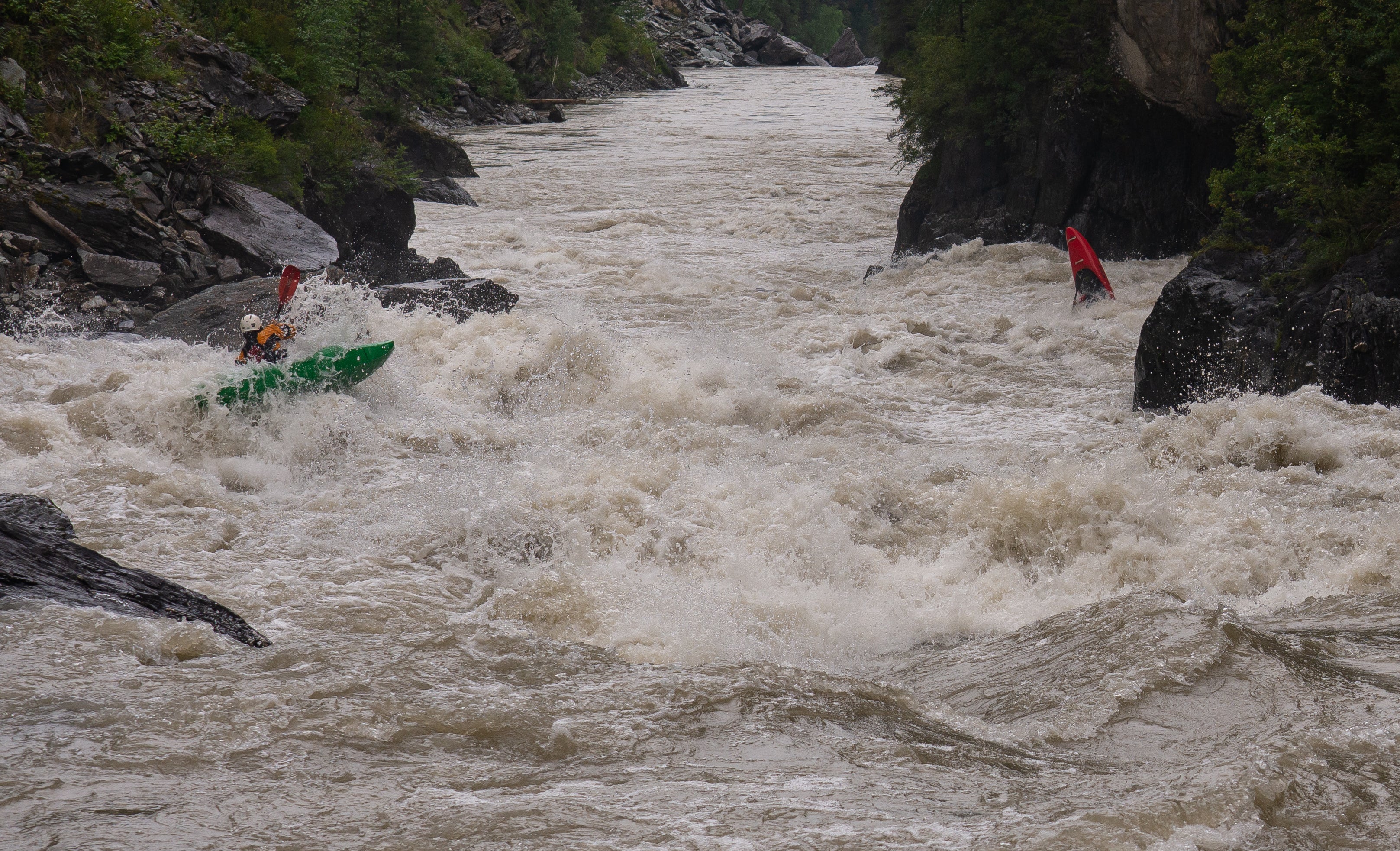 Feet Going Numb? Solutions for Kayakers