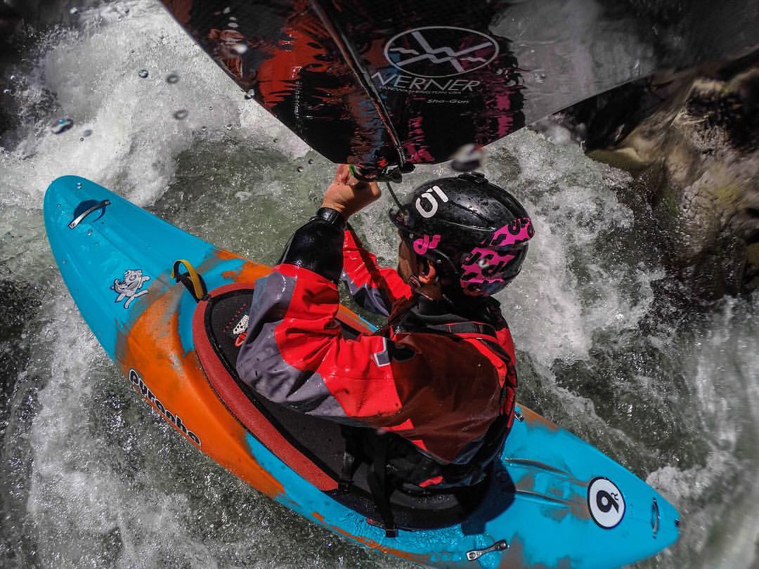 Whitewater Kayak Paddle Buying Guide