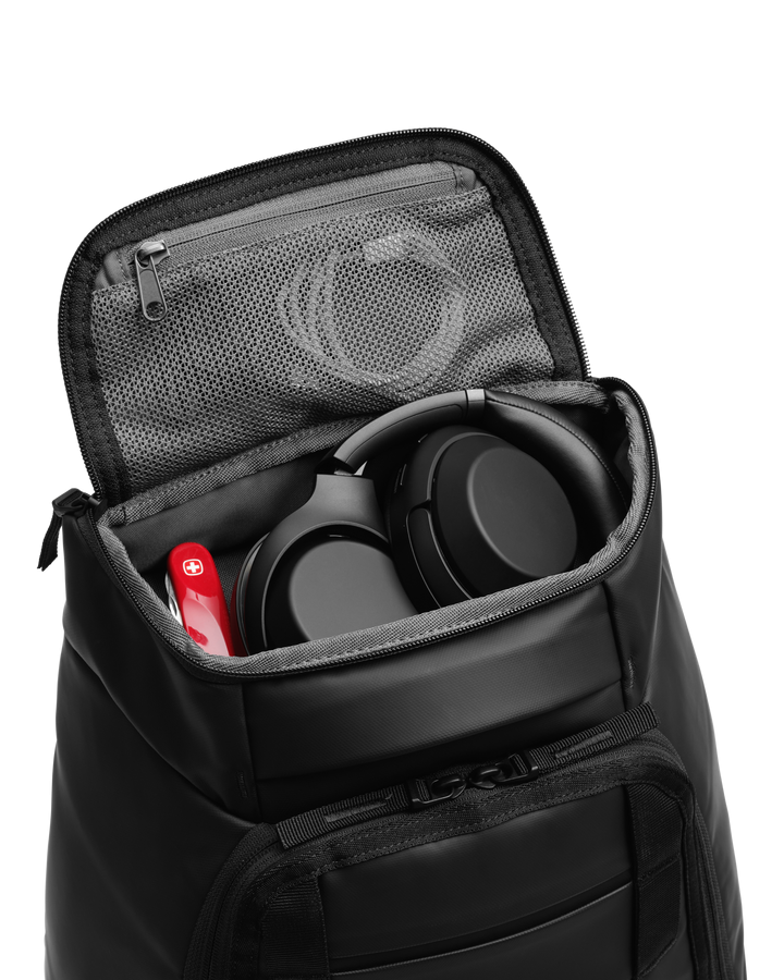 DB Eqpt. Hugger 30L Backpack